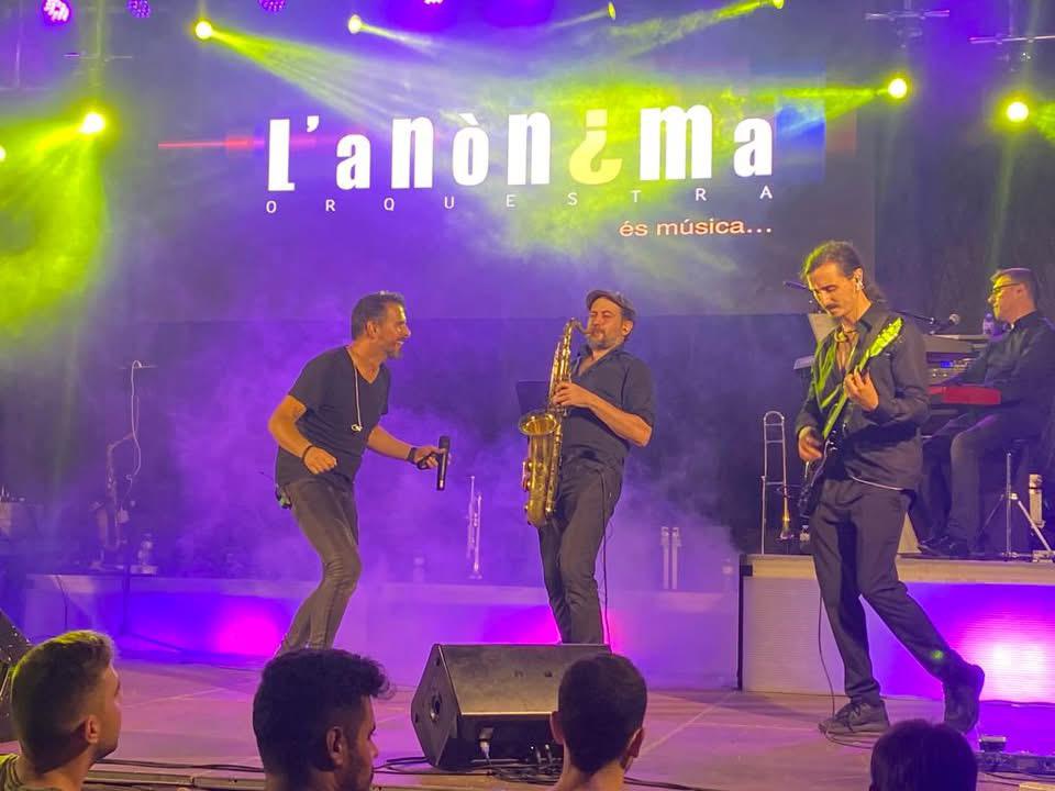 L'anònima Orquestra saxofonista